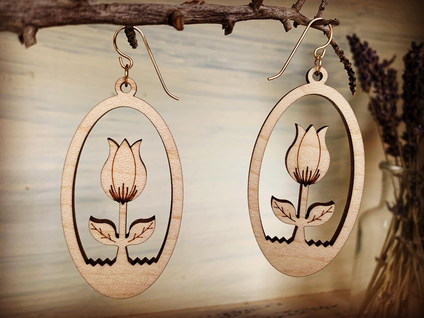 Tulip Oval Earrings