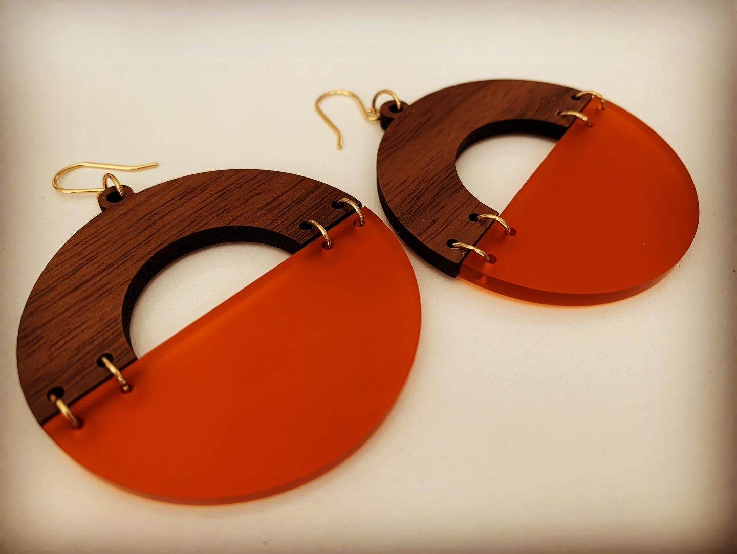 Two-piece Circle & Arch Earrings