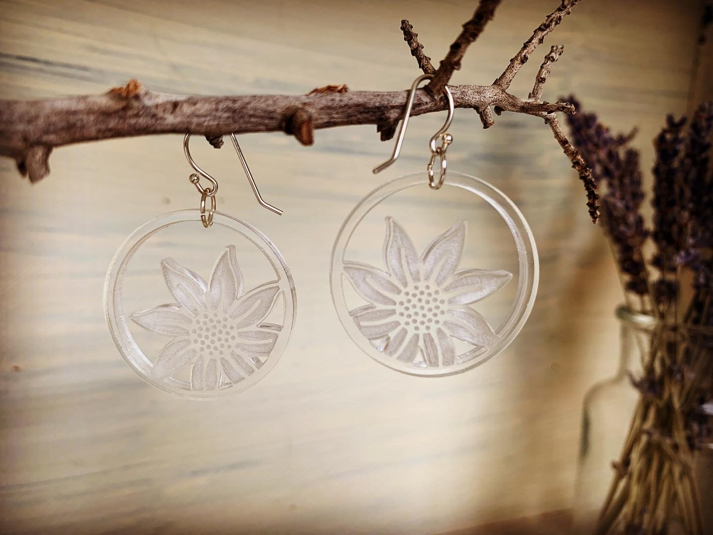 Small Circle Clear Acrylic Flower Earrings